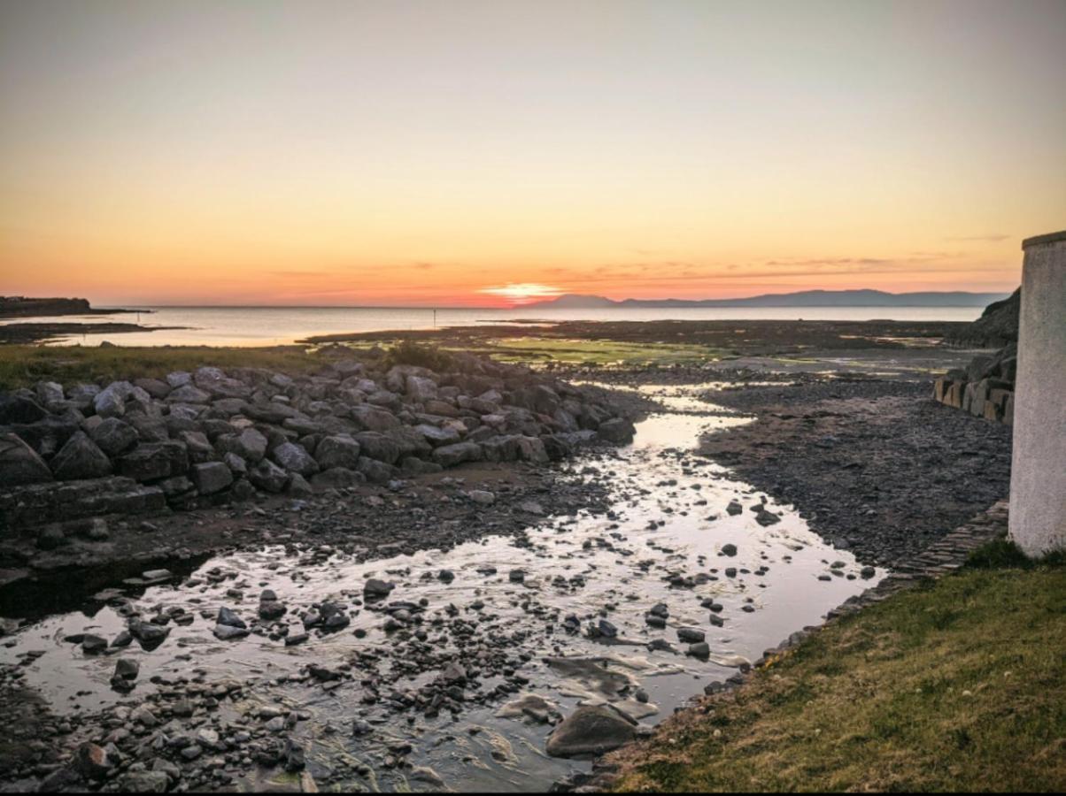 Padua House Holiday Home In The Centre Of Bundoran And 2 Mins Walk To The Beach エクステリア 写真
